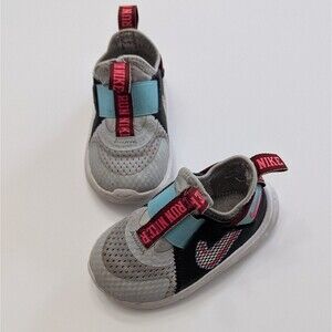 Nike Flex Plus Grey Girl's Slip On Sneakers Shoe Size 5C